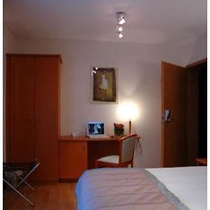 Double Room Airport Transfer